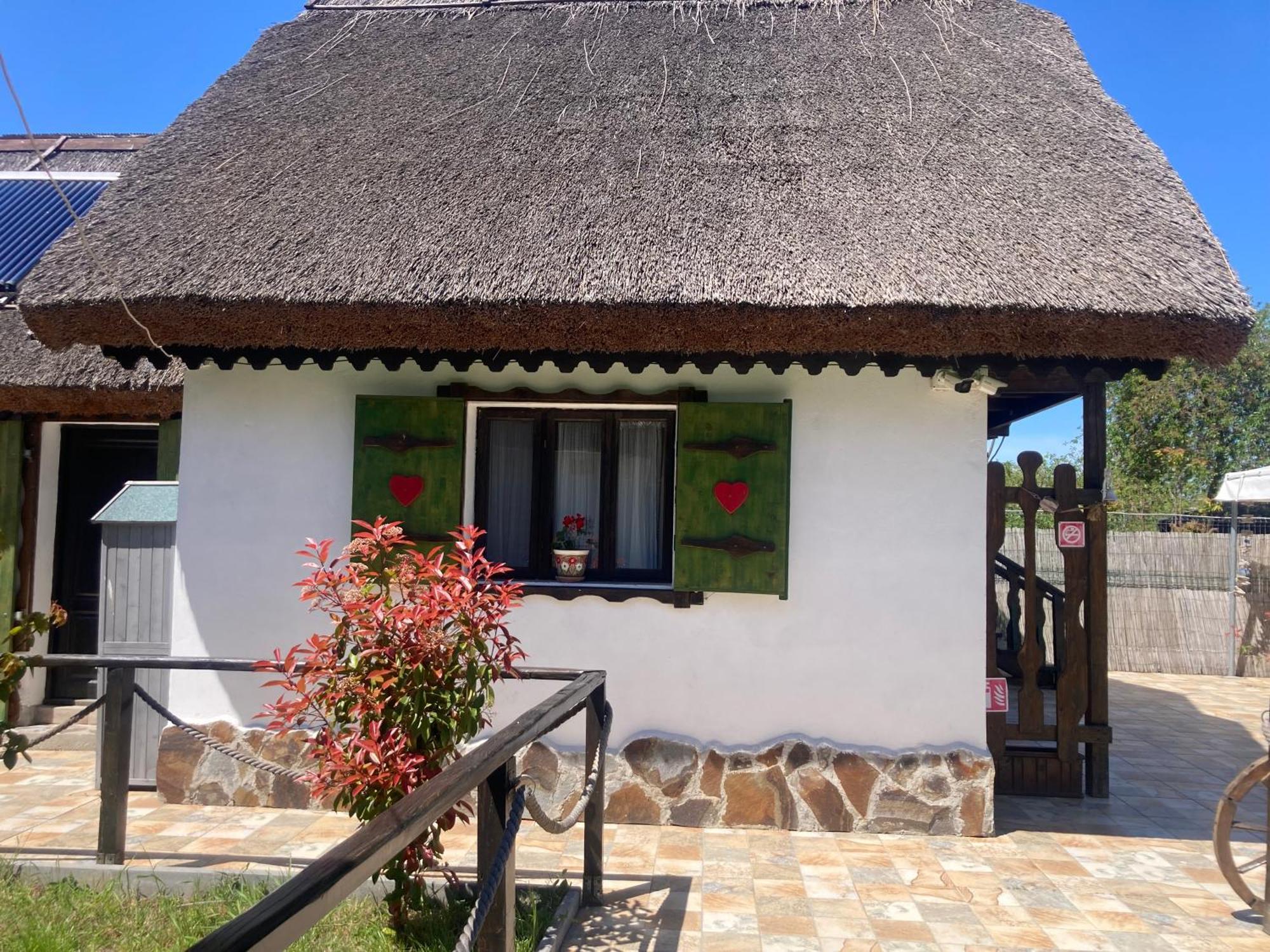 Hotel Casa Soarelui Murighiol Exteriér fotografie